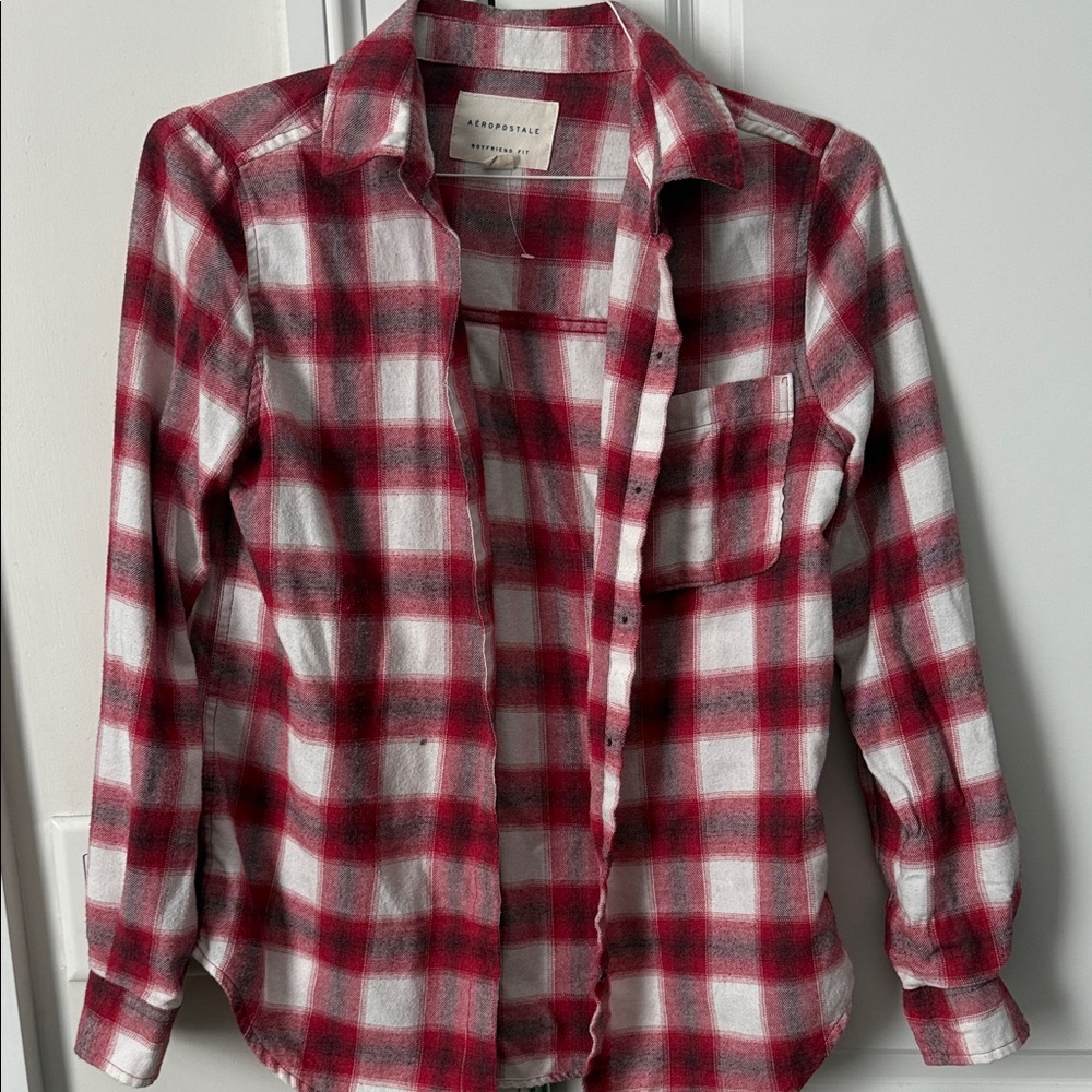 Aeropostale Red and White Checkered Flannel Shirt